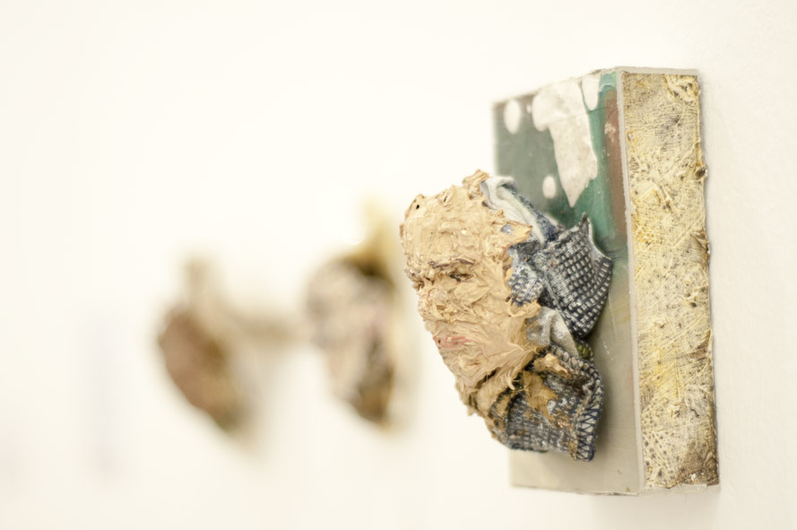 Oelgoetzen_1632 Ölgötze, 2009 Verschiedene Materialien, 12x8x8,5 cm